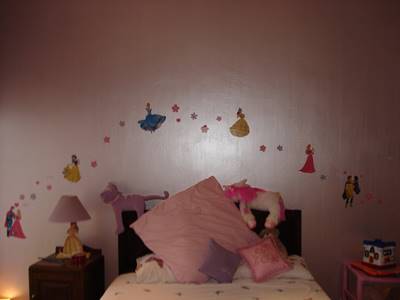 IMAGE 4